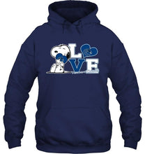 Load image into Gallery viewer, Snoopy loves Vancouver Canucks fan shirt